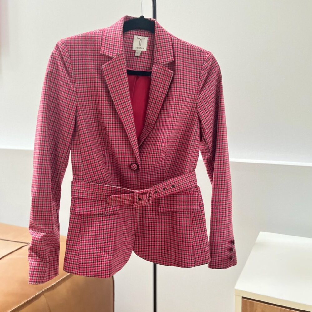TRISTAN – Pink Houndstooth Blazer with Belt – Size 1